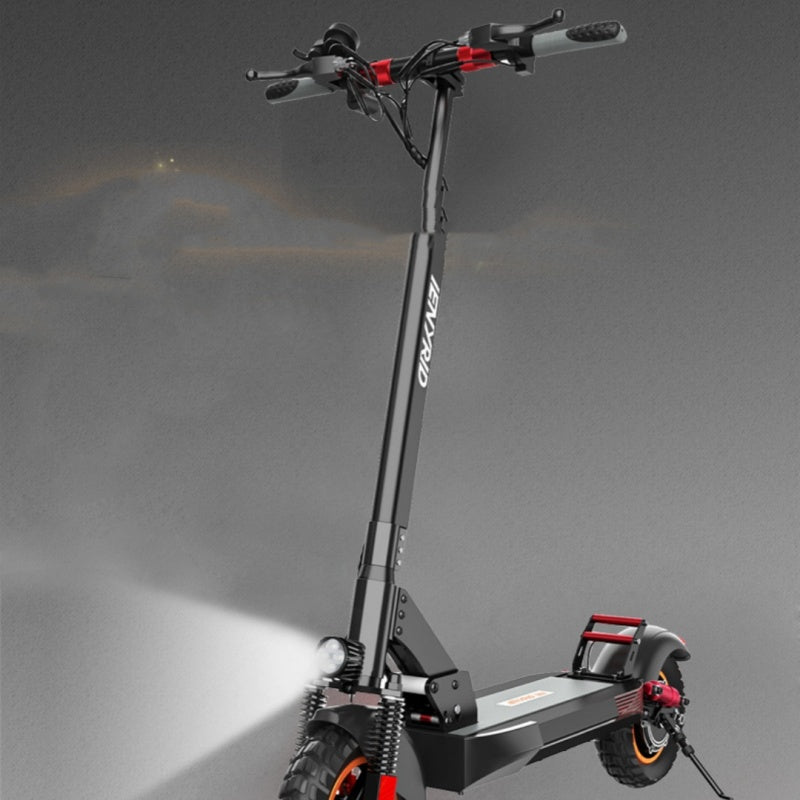Scooter avec double amortisseurs