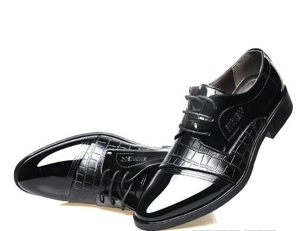Chaussures pointues en cuir à motif crocodile pour hommes