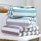 Serviette de bain rayée en microfibre polaire corail 35 x 75 cm