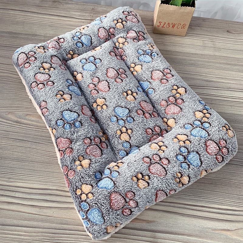 Tapis de couchage chaud pour animaux d'hiver
