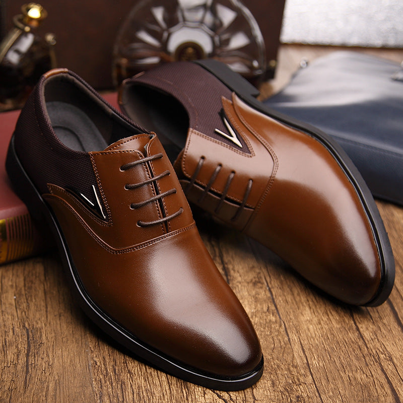 Chaussures pointues en cuir de style anglais