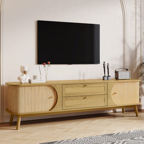 Meuble TV en rotin pour téléviseurs jusqu'à 75 pouces, style ferme moderne, console multimédia avec pieds en bois massif, meuble TV pour salon ou home cinéma.