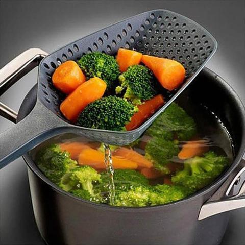Spatule passoire en plastique et pelle à glace