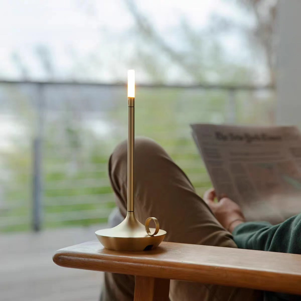 Lampe de table LED moderne et minimaliste style vintage à bougie