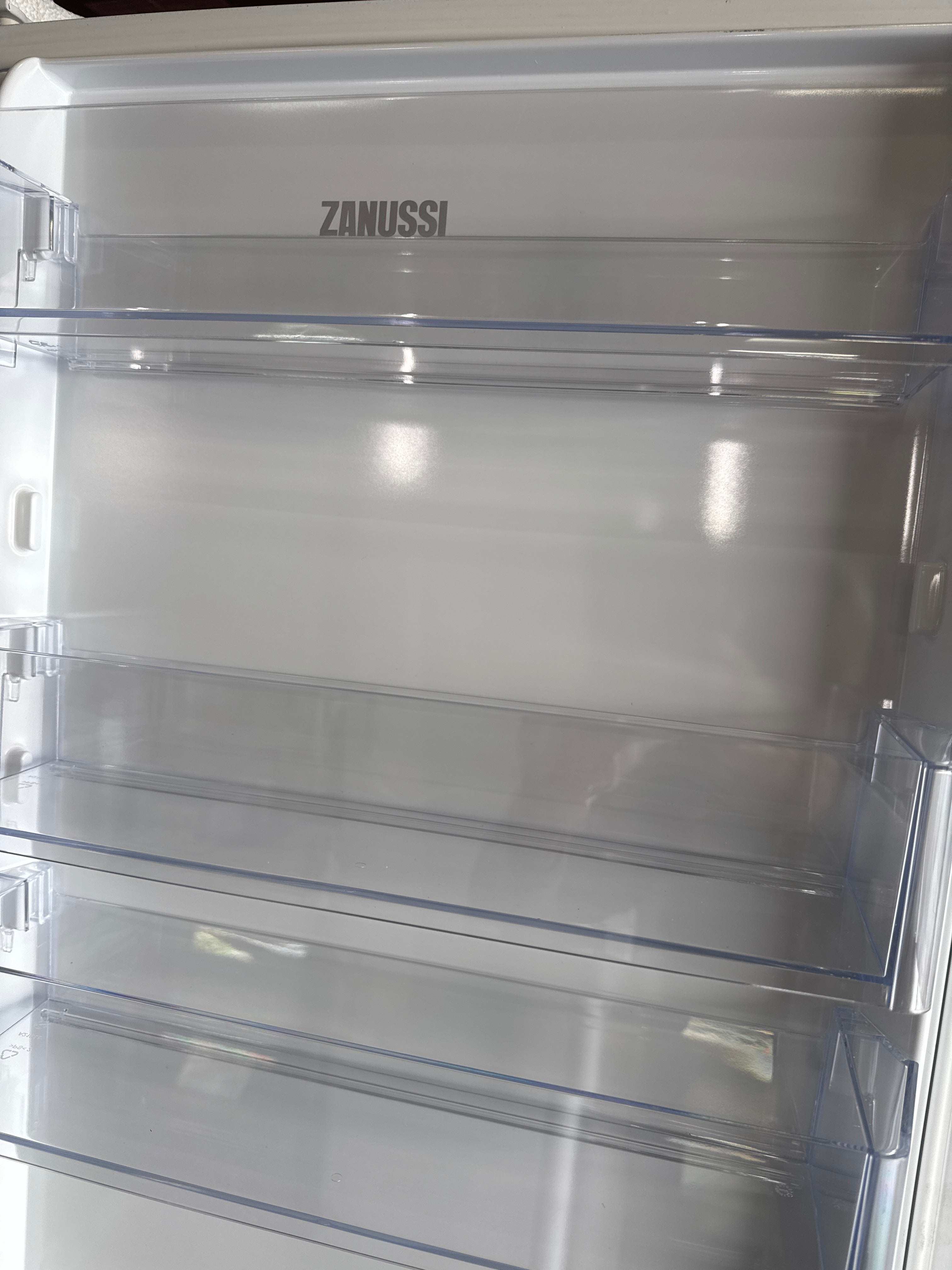 Frigo combiné encastrable zanussi