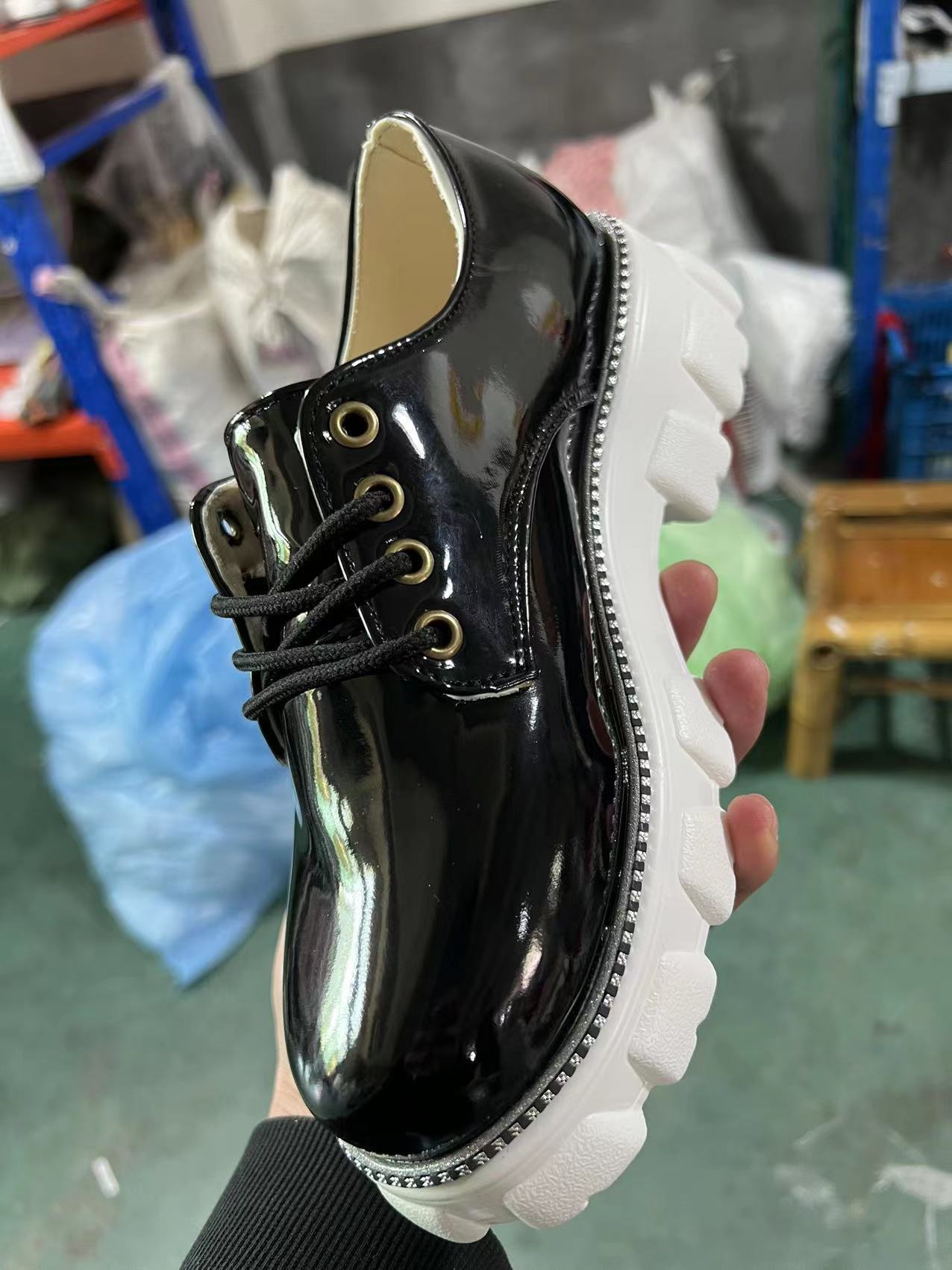 Chaussures Oxford plates à plateforme et talon épais pour femmes, rose/rouge/noir