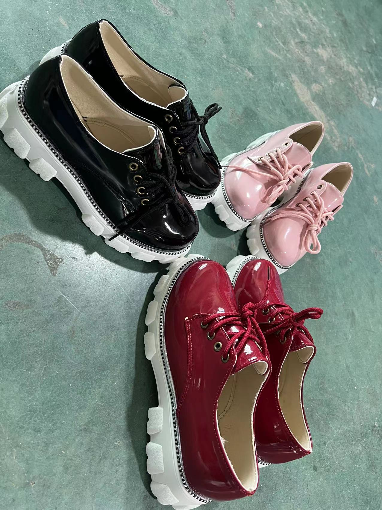 Chaussures Oxford plates à plateforme et talon épais pour femmes, rose/rouge/noir