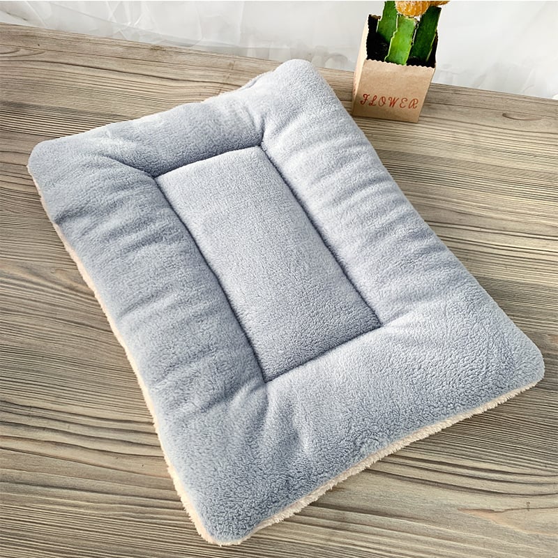 Tapis de couchage chaud pour animaux d'hiver