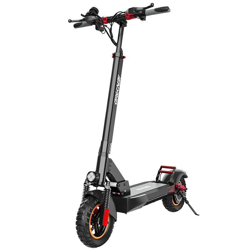 Scooter avec double amortisseurs