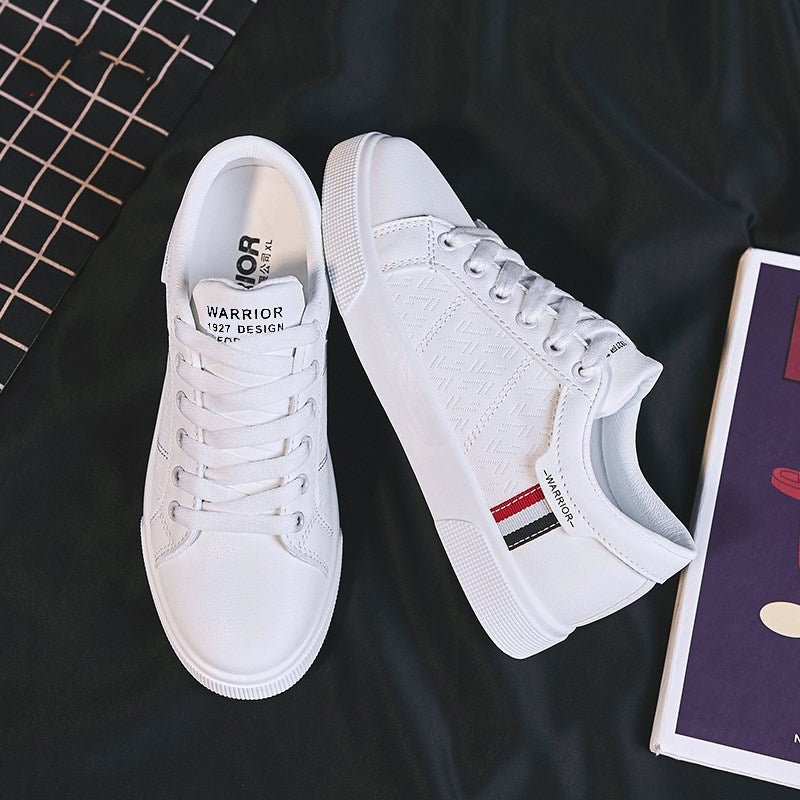 Chaussures blanches en toile pour femmes
