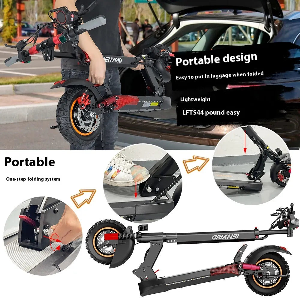 Scooter avec double amortisseurs