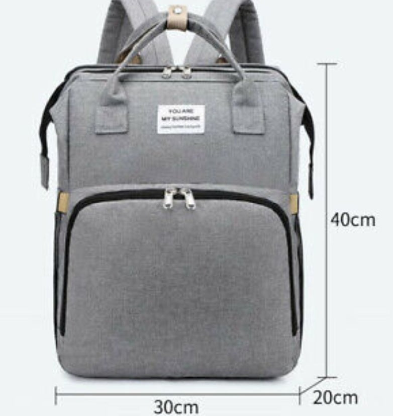 Poussette avec sac à langer et lit bébé intégré