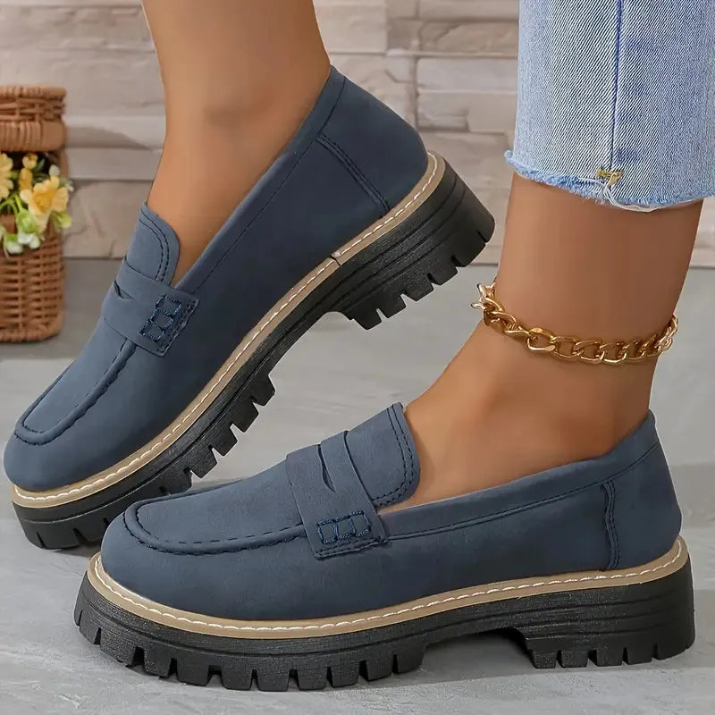 Chaussures décontractées mates de style britannique pour femmes